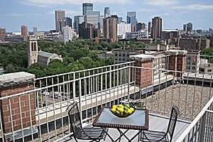 Kenwood Gables - Photo 3 of 15