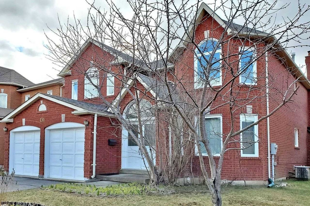 131 Devonsleigh Boulevard - Photo 2 of 20