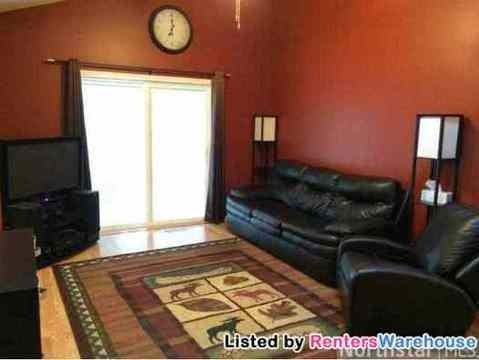 14184 Pineview Dr - Photo 2 of 8