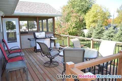 125 Cedar Dr - Photo 3 of 15