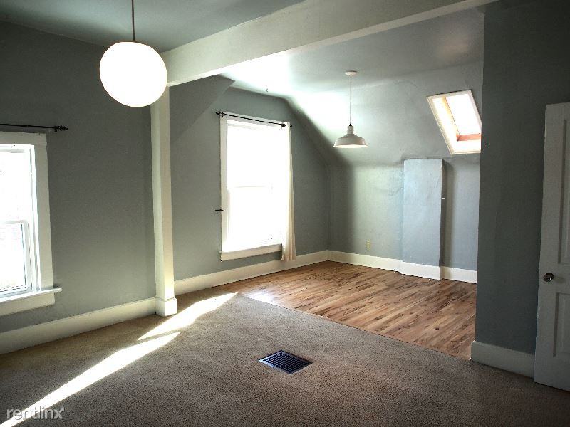 2227 N Marion St - Photo 2 of 12