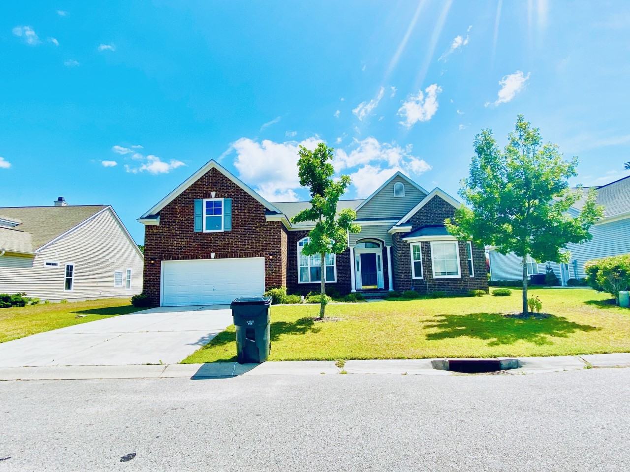 408 Newburgh Ct - Photo 2 of 37