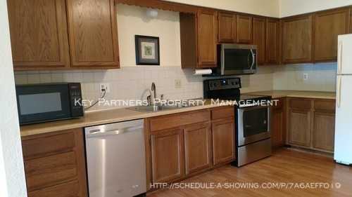 1270 N Petzold - E - Photo 3 of 10