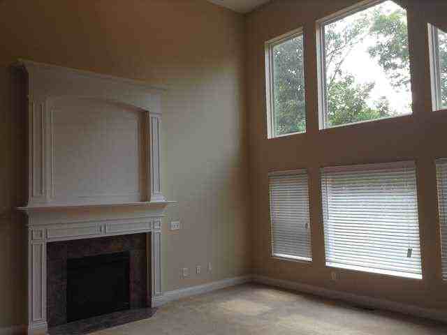 1549 Crosswinds Dr - Photo 3 of 19