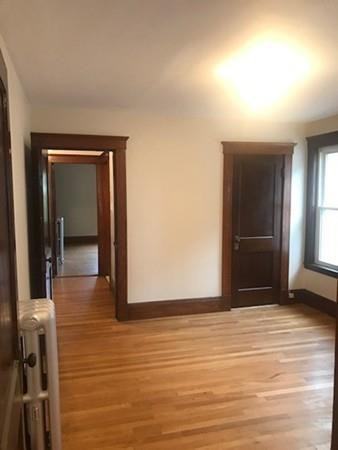 31 Pearl St #2 - Photo 4 of 24