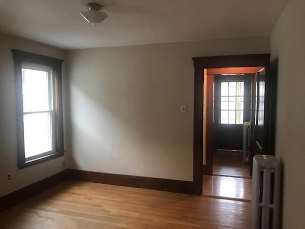 31 Pearl St #2 - Photo 6 of 24