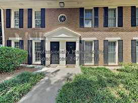 1101 Collier Rd NW Unit V3  