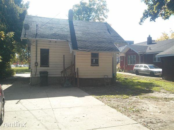 210 W Greenlawn Ave - Photo 3 of 13