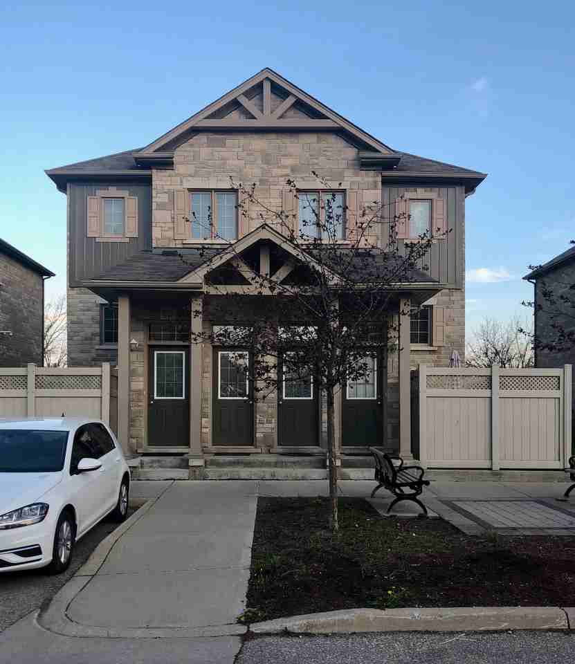 931 Glasgow Street, Kitchener, ON N2N 2Y6 1 Bedroom Condo for 1,375