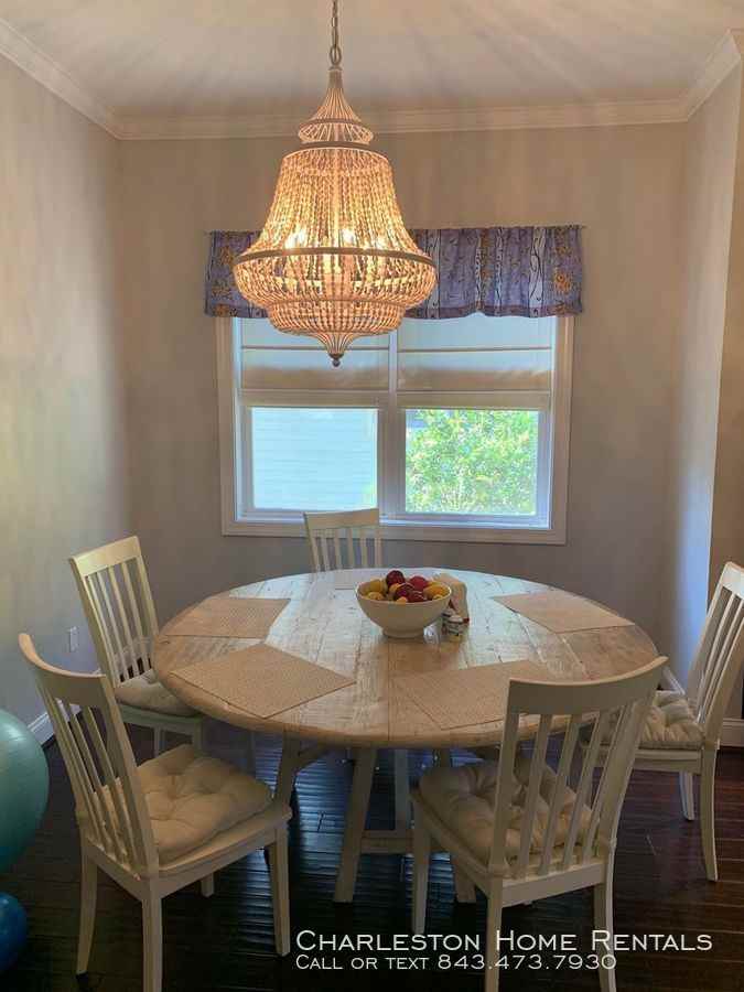 4024 Bridle Trail Dr - Photo 2 of 36