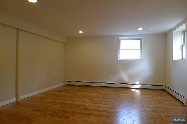 129 6th St #131 - Photo 2 of 5