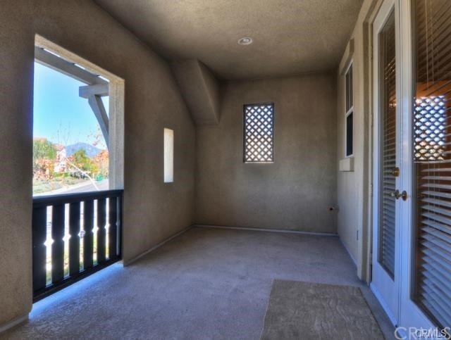 16 Hubbard Way - Photo 3 of 22