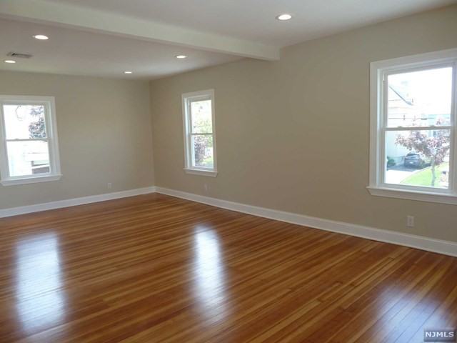 257 Bell Ave 2nd Fl - Photo 2 of 25