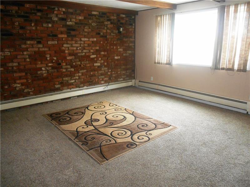 811 Becks Run Rd - Photo 3 of 16