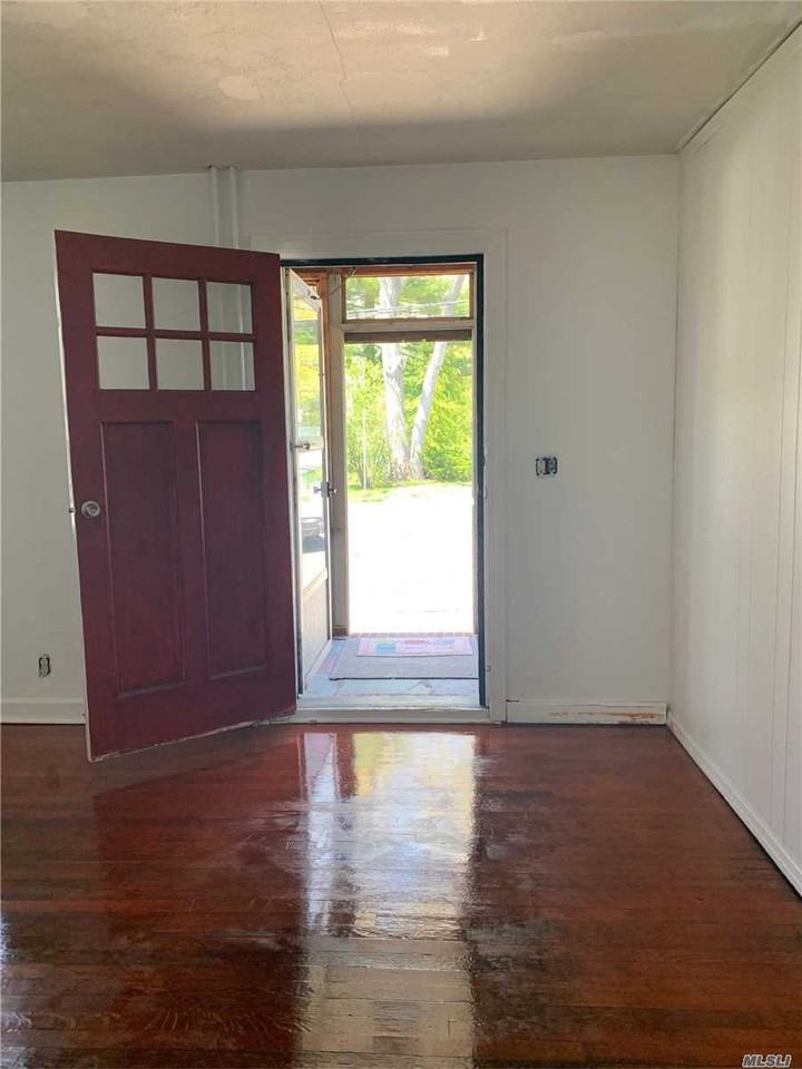 10 Adams St W - Photo 2 of 13