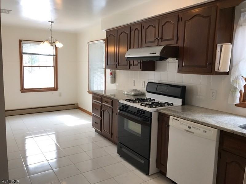 10 Cedar Rd - Photo 2 of 15