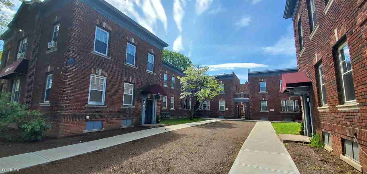 208 Sherman Ave - Photo 2 of 9