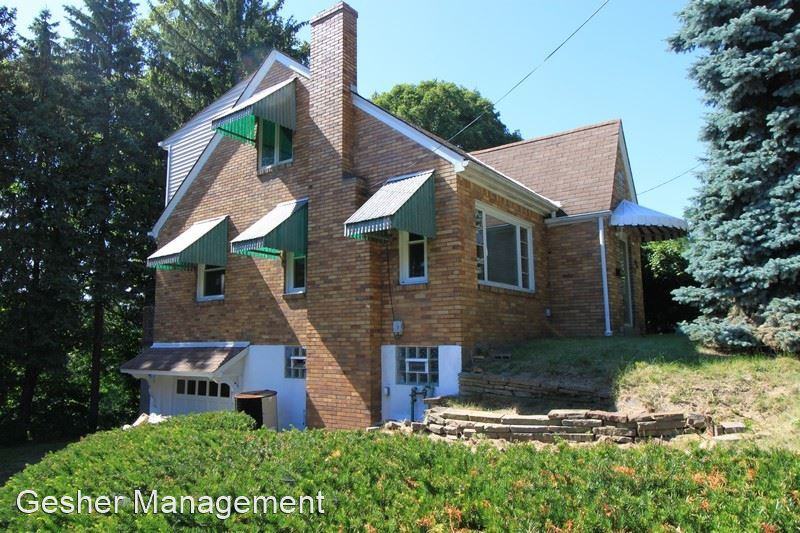 340 Avenue A - Photo 3 of 25