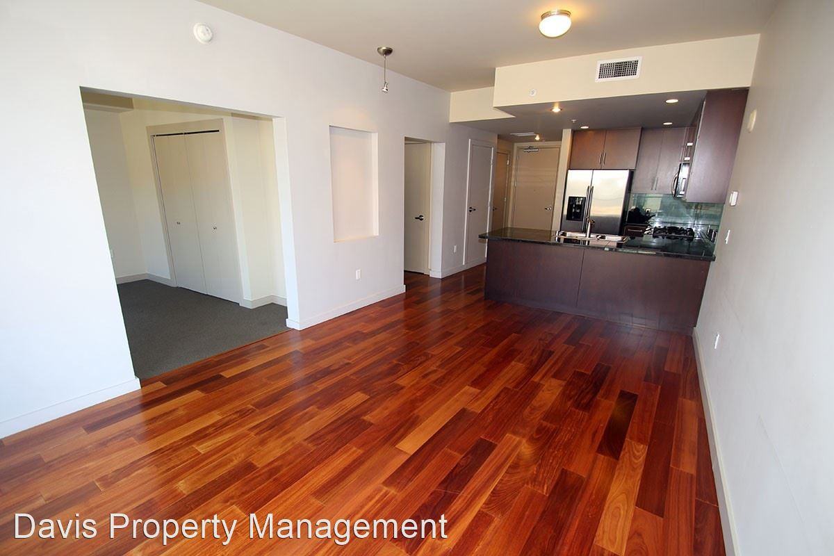 910 Lenora Street - Photo 2 of 28