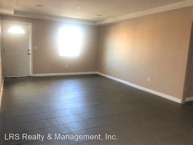 10952 Wilmington Ave. - Photo 2 of 11