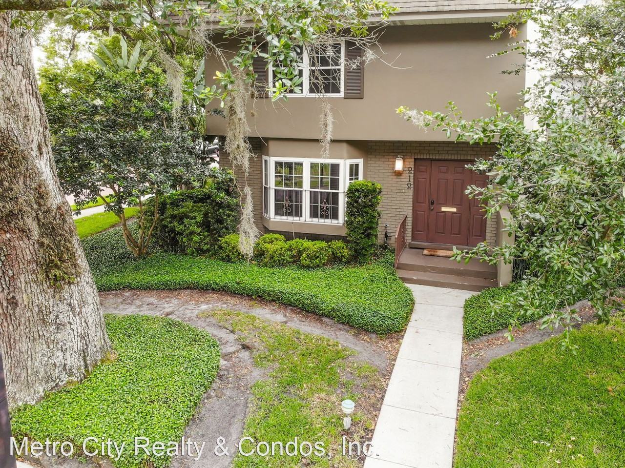 212 S Summerlin Ave - Photo 3 of 50