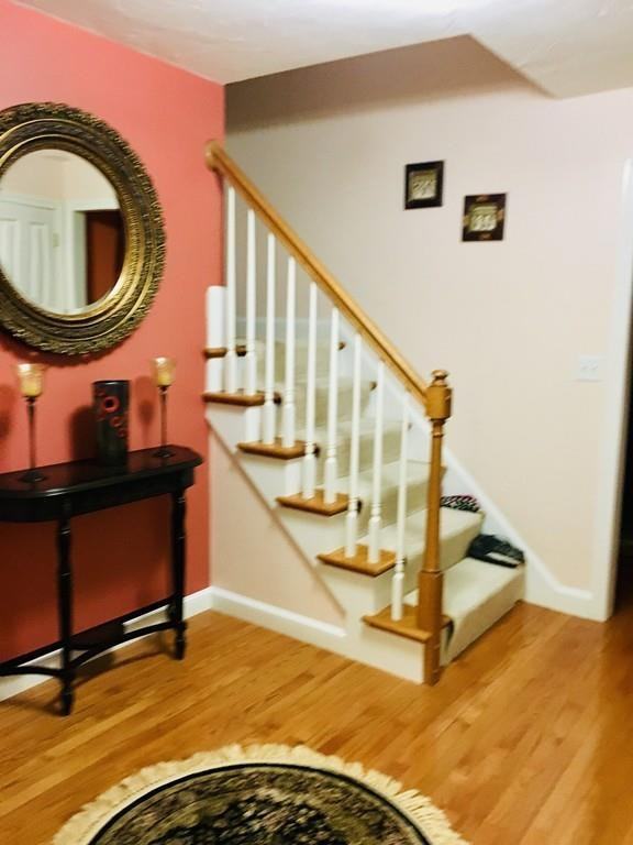 2 Macintosh Ln - Photo 2 of 12
