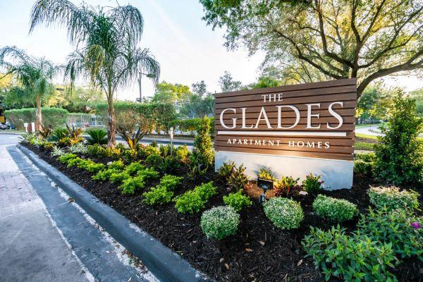 The Glades Apartments 651 Glades Cir, Altamonte Springs, FL 32714
