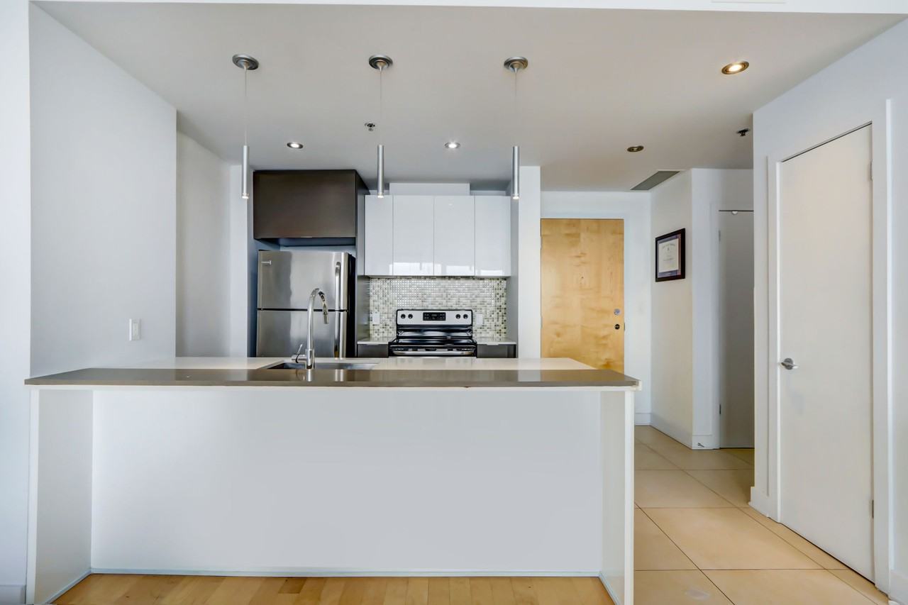 185 Rue Laurier #806 - Photo 3 of 10