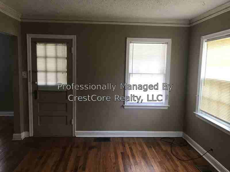 872 Homer St - Photo 2 of 7