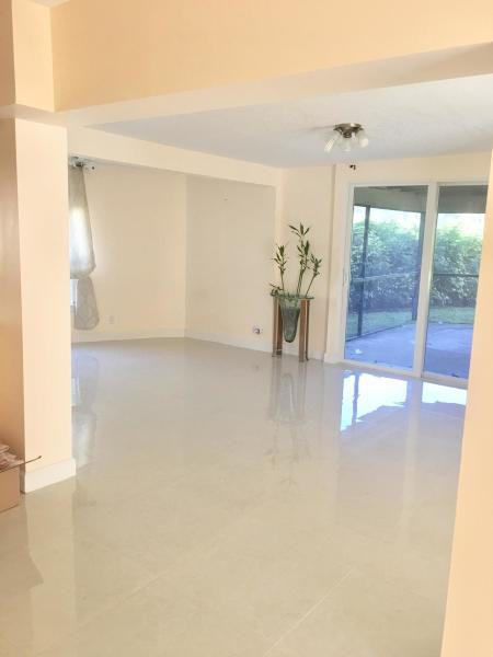 19635 Back 9 Drive - Photo 2 of 11