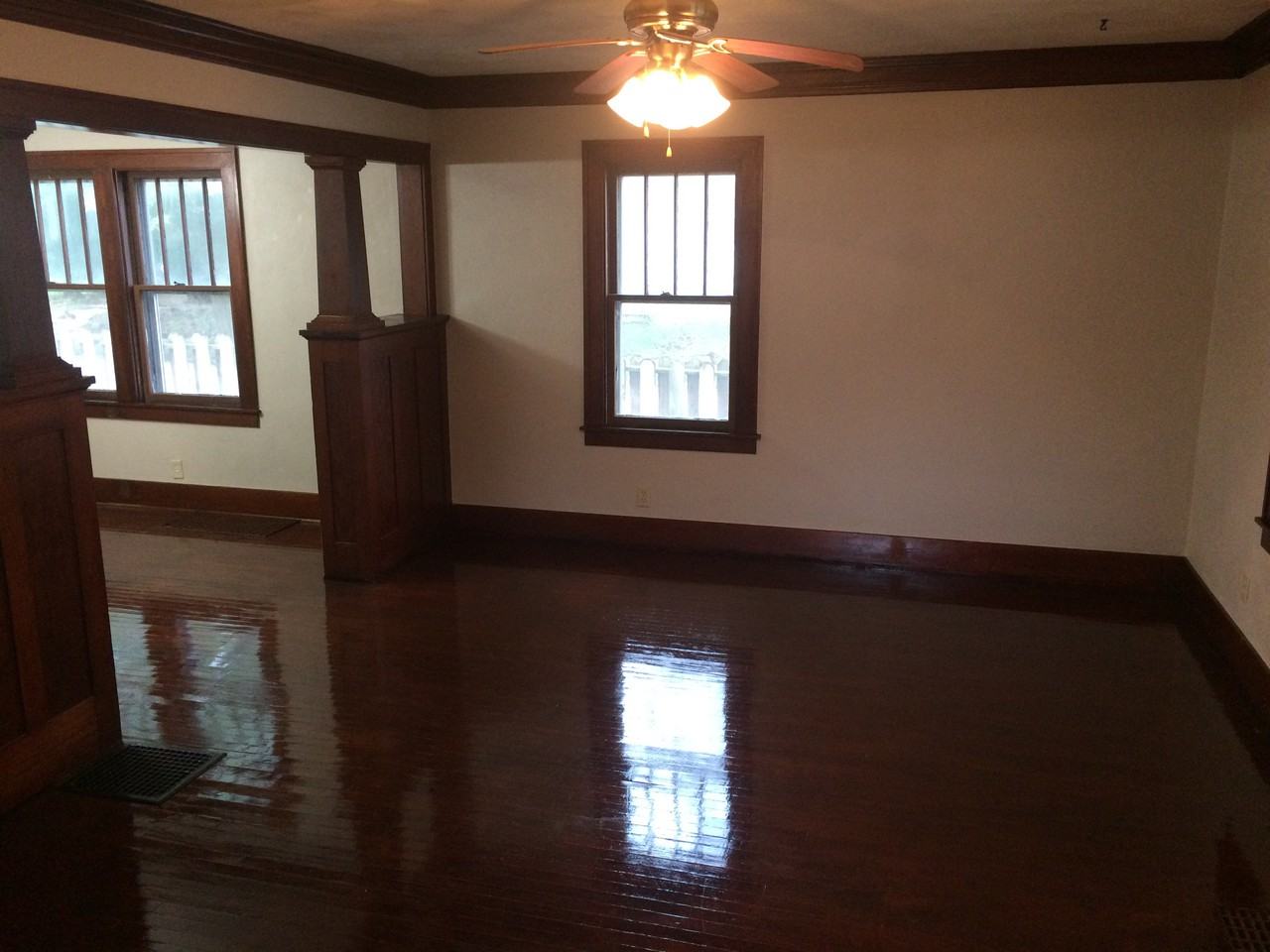 337 West American Street - Photo 3 of 17