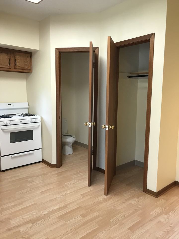 1004 South 18th Street - Photo 2 of 10