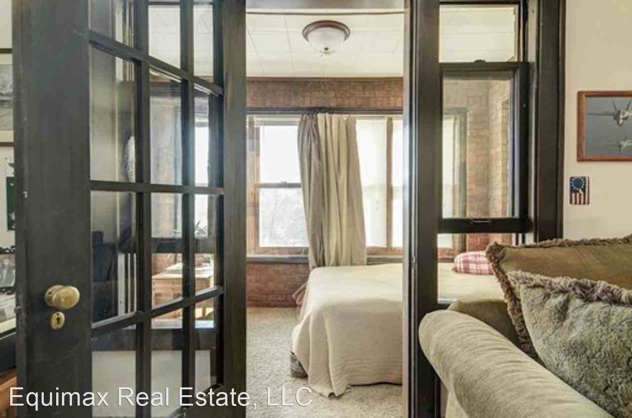 219 3rd Ave - Photo 3 of 7