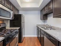 Hollywood View Towers - Photo 1 of 1