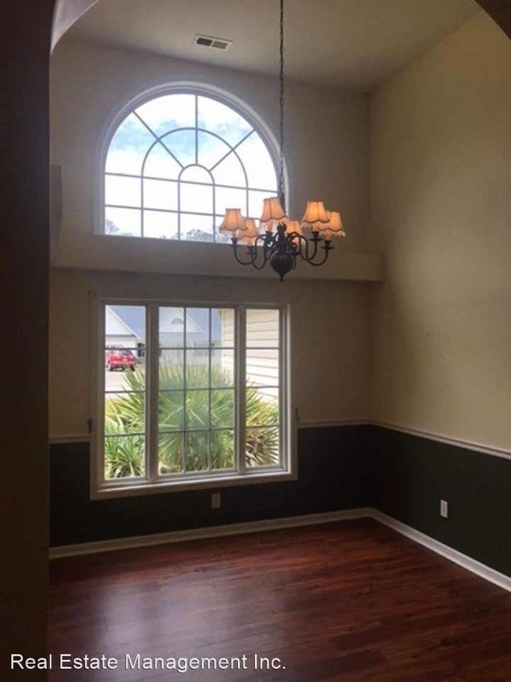 202 War Admiral Dr. - Photo 3 of 19