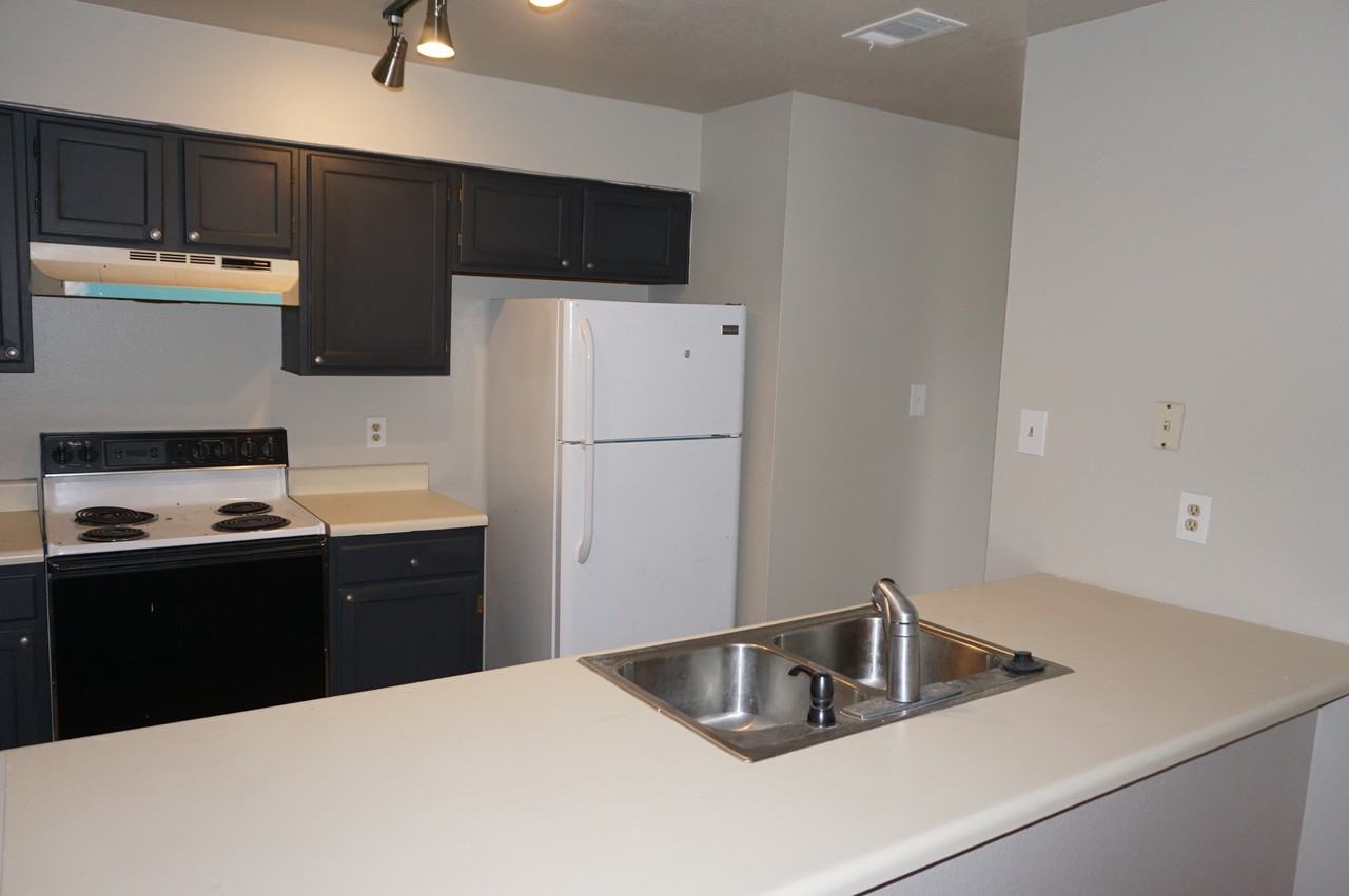 14516 Clovelly Wood - Photo 3 of 11