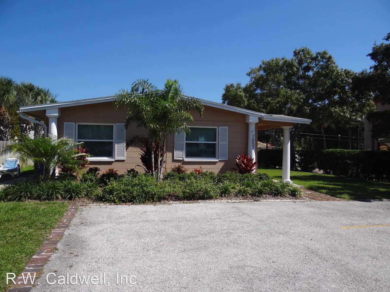 7057 Sunset Dr S #3 - Photo 2 of 8