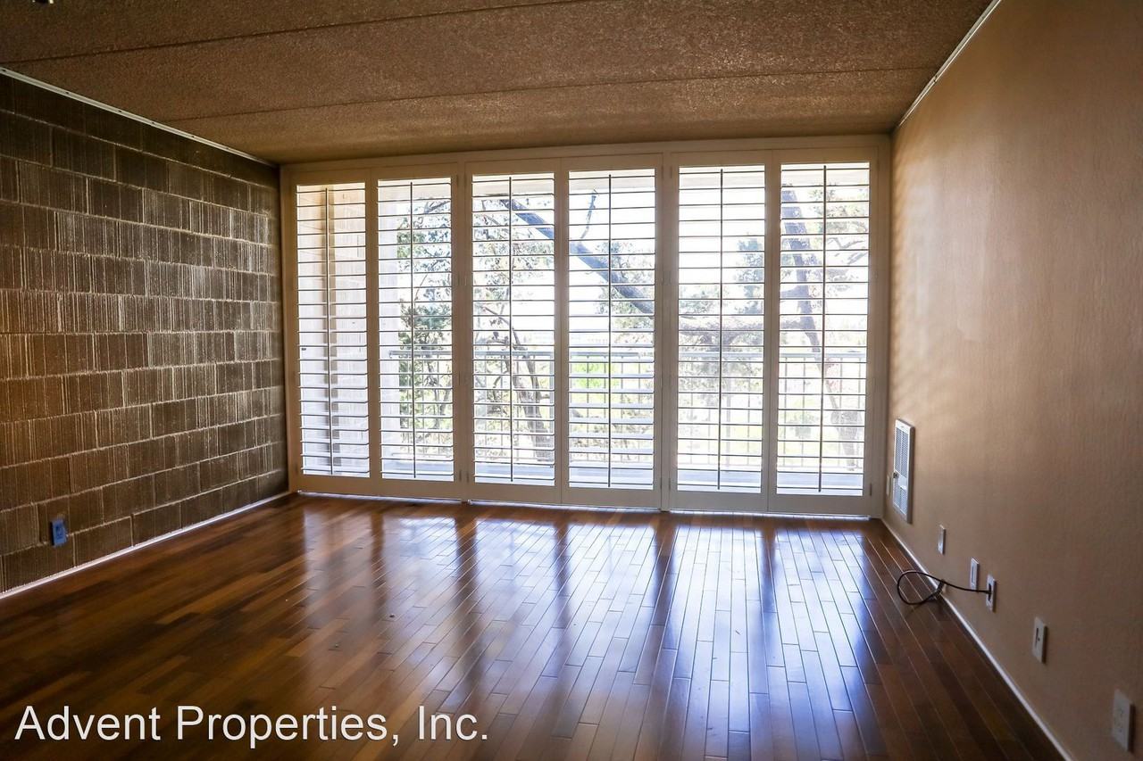 1 Kelton Court 1e - Photo 2 of 14