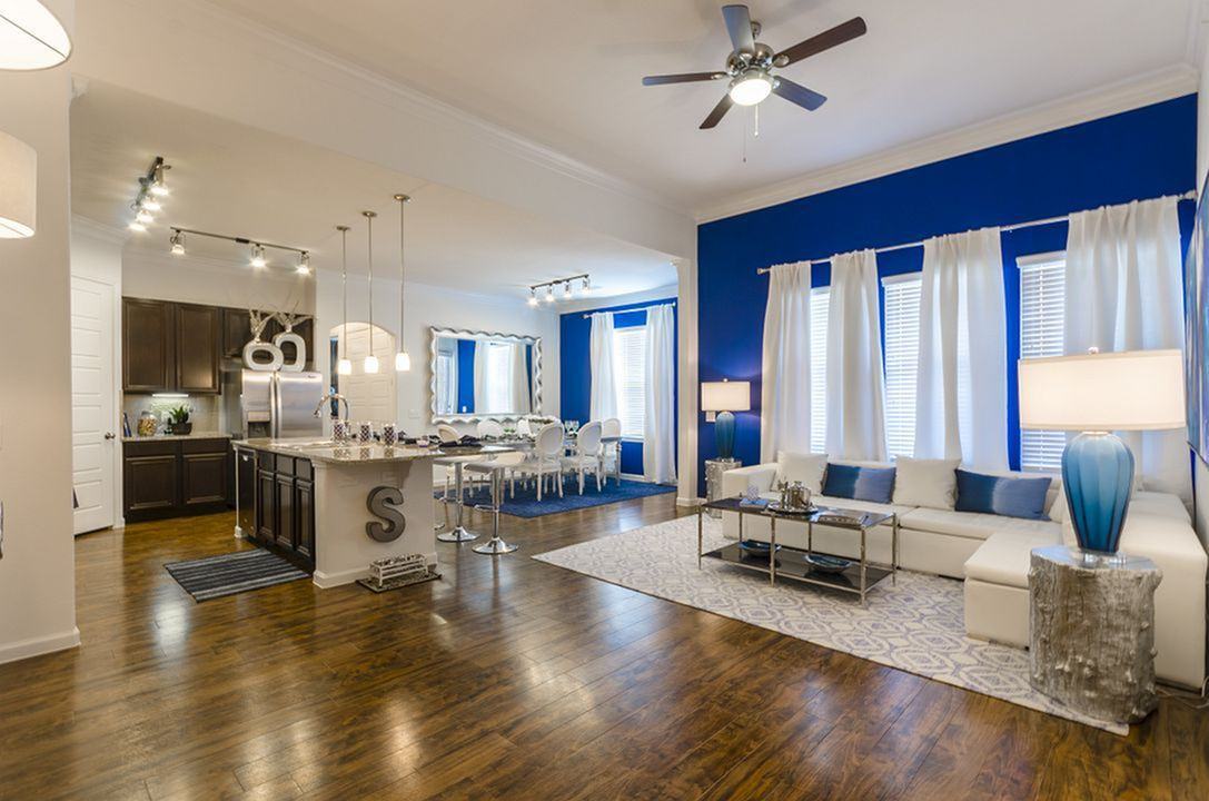 The Mansions 3Eighty - Photo 3 of 50