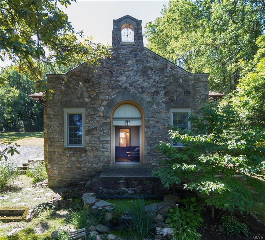 2414 Polk Valley Rd - Photo 2 of 24