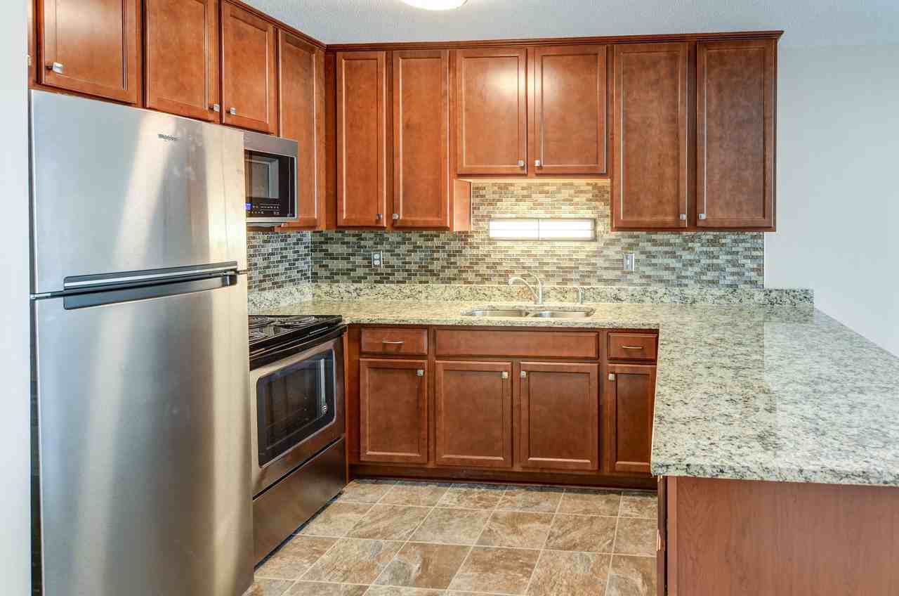 Charlton Estates - Photo 7 of 23