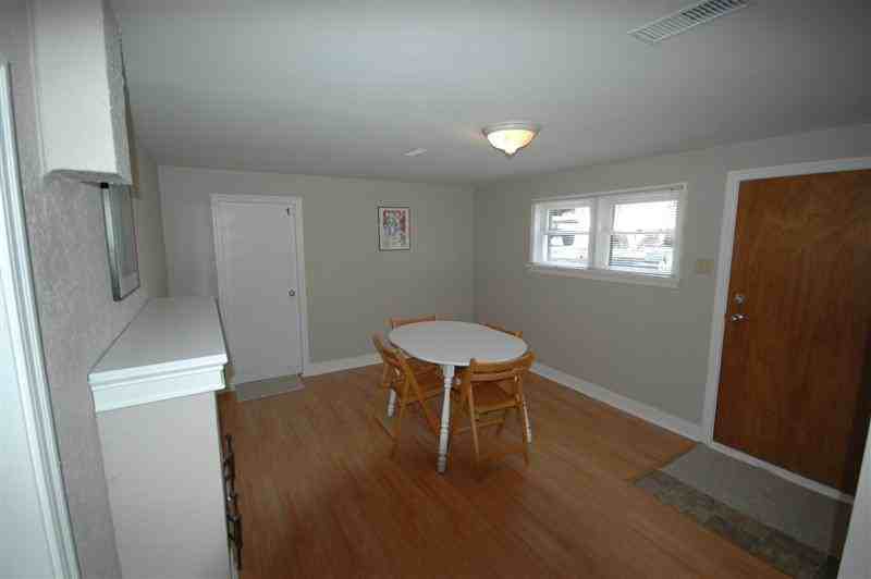 13003 117 Avenue Northwest - Photo 3 of 29