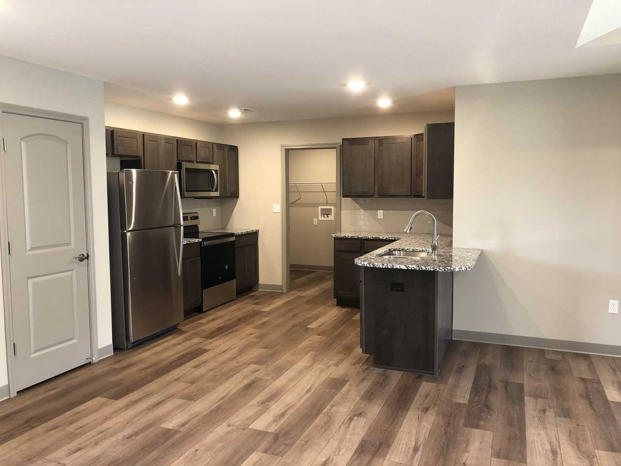 1501 Kittyhawk Drive - Photo 3 of 16