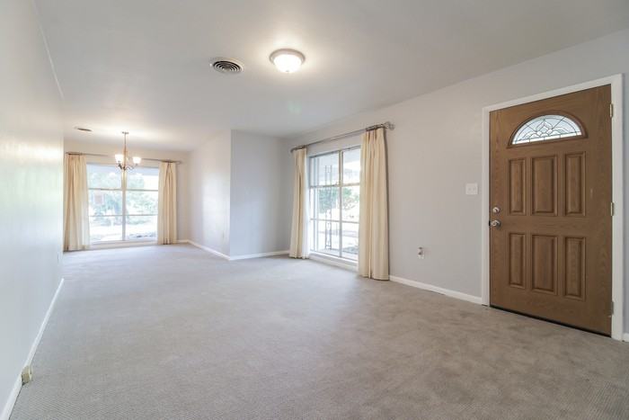 1824 Hastings Ter - Photo 2 of 15