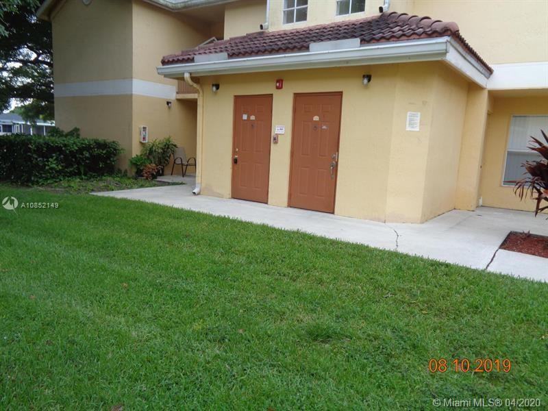 7610 Westwood Drive, Tamarac, FL 33321 3 Bedroom Apartment for Rent