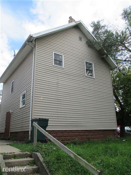 915 N Pennsylvania Ave - Photo 3 of 8