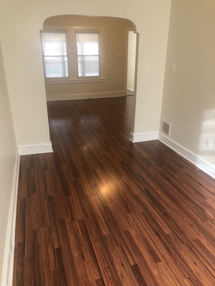 2513 South Dewey Street - Photo 3 of 22
