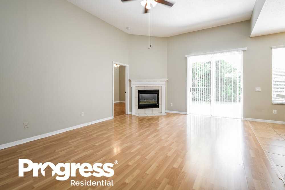 17905 Sparrows Nest Dr - Photo 3 of 16