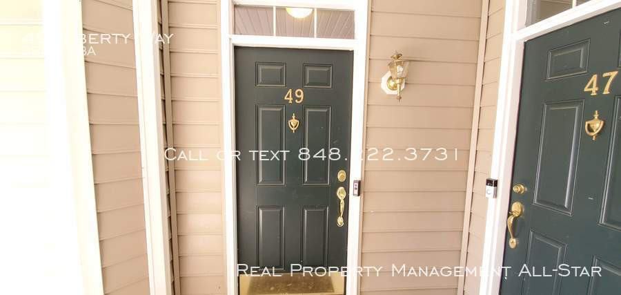 49 Liberty Way - Photo 2 of 28