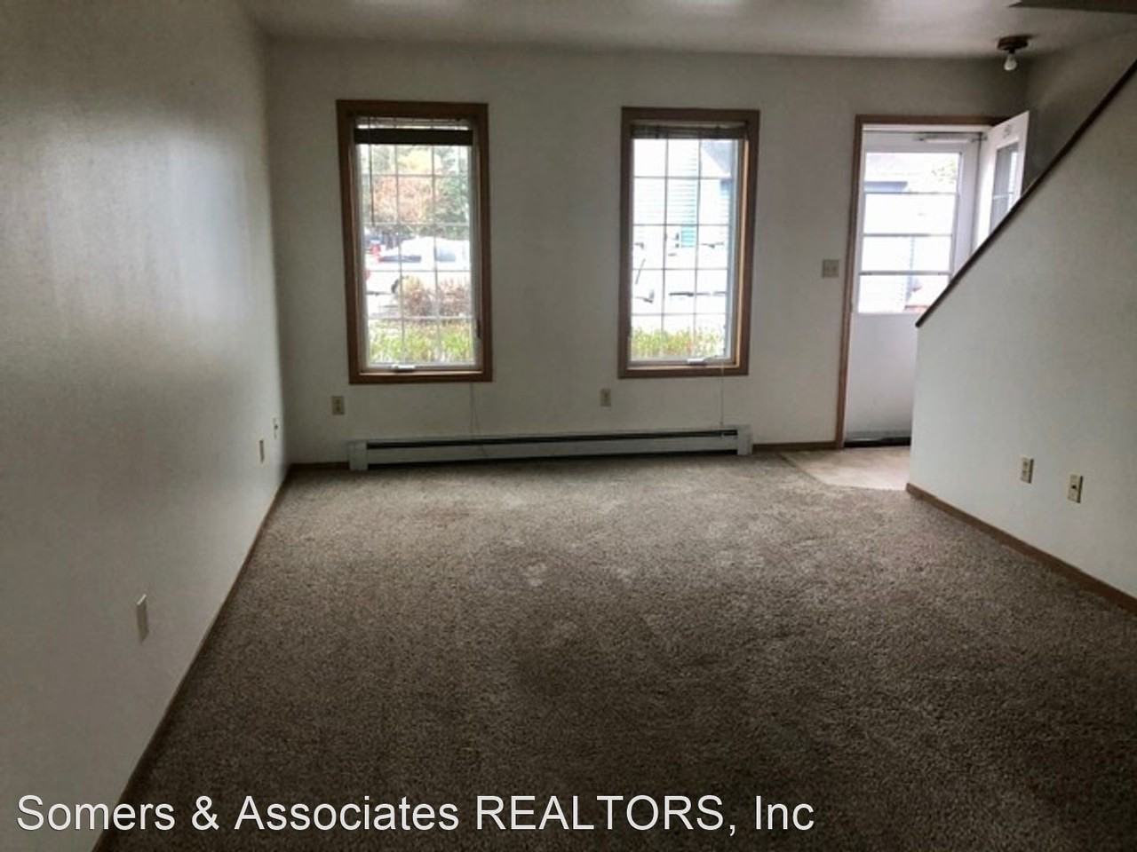 Gillam Wy - Photo 3 of 12